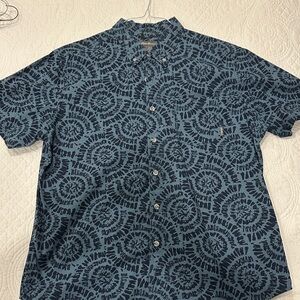 Eddie Bauer Blue Spiral-Pattern Short-Sleeve Button-Down Shirt